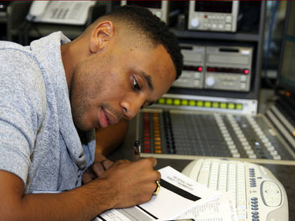 Reggie yates